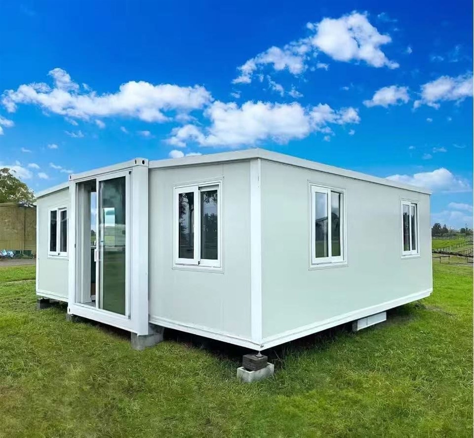 Characteristics Of Prefab Container House
